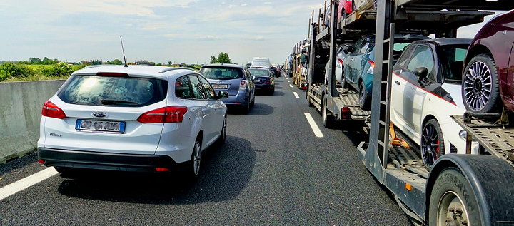 Turismos, Comerciales e Industriales siguen en tendencia positiva que durará hasta final de año.